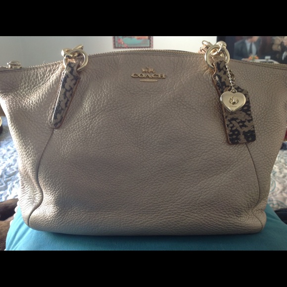 Coach Handbags - Coach Mini Kelsey tote